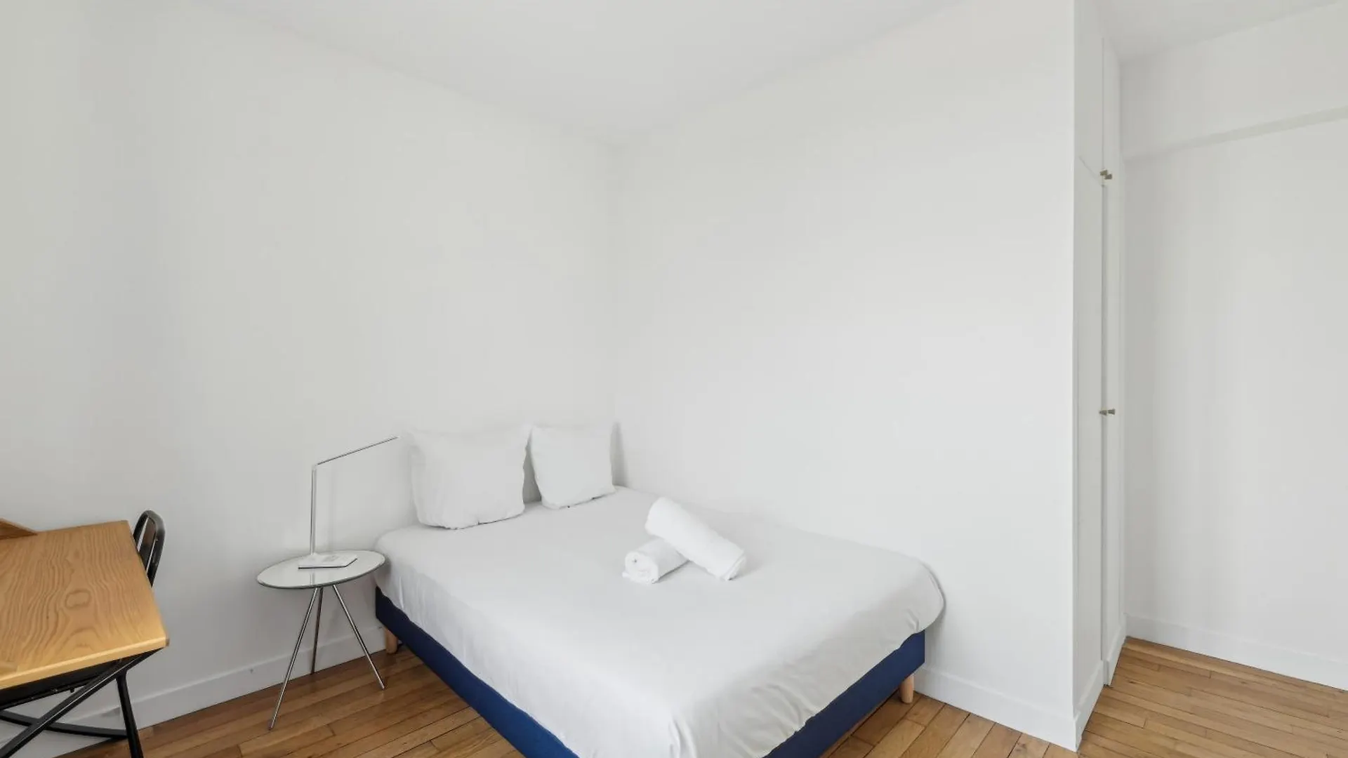 Apartment 173 Rue Lafayette Centre Paris